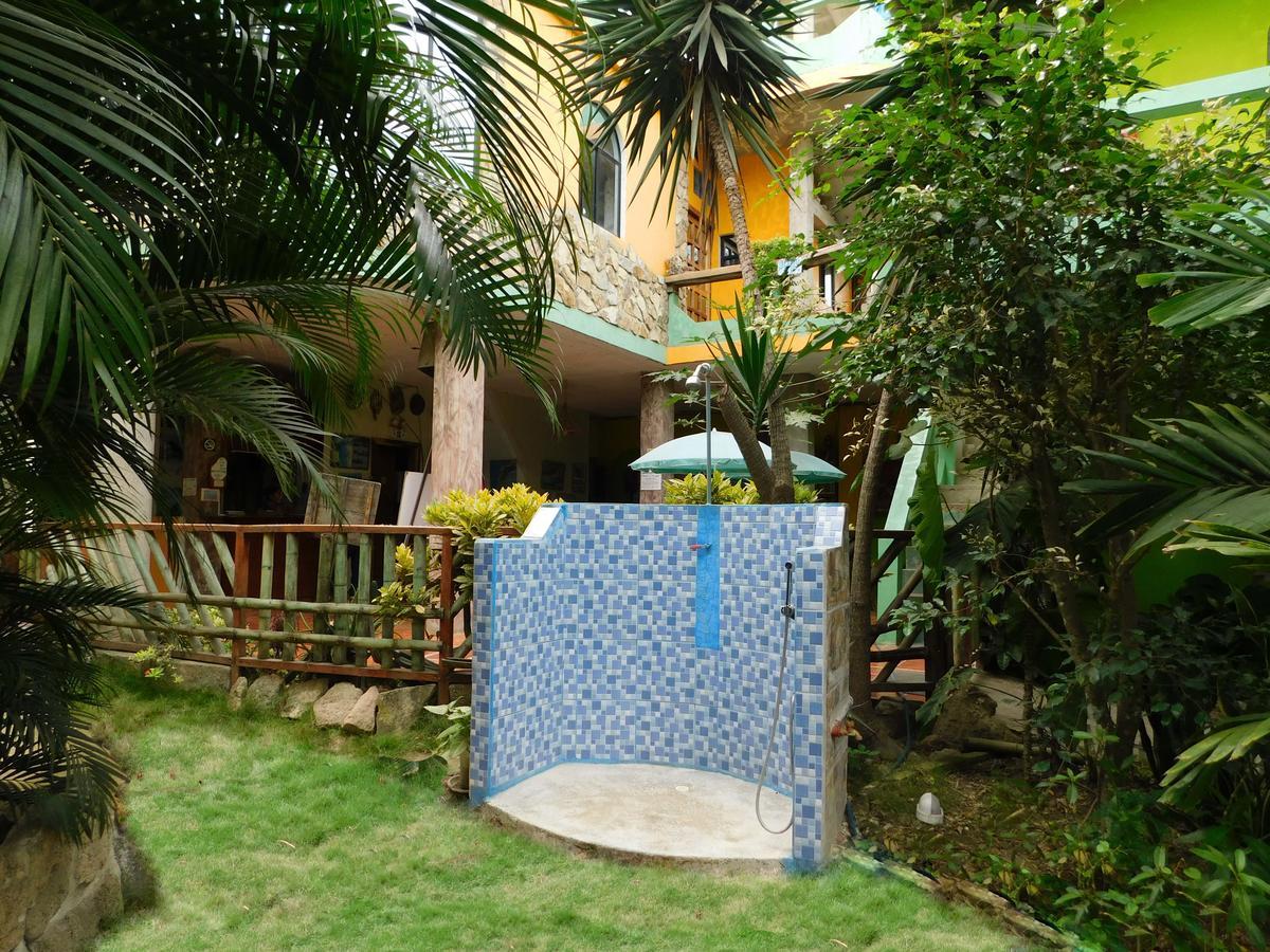Hostal Maxima Puerto López Dış mekan fotoğraf